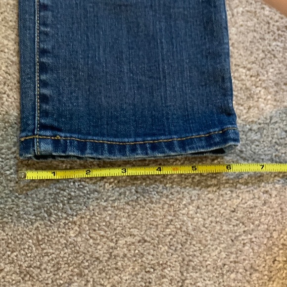 Old Navy Straight Leg Jeans, size 4 - Picture 5 of 6